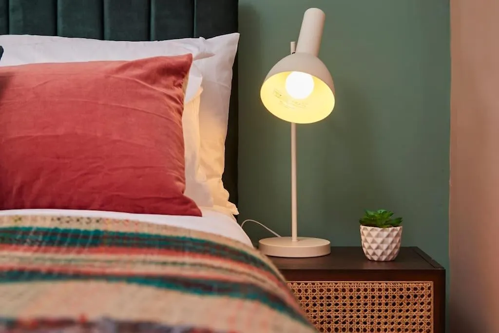 Lovely Chique Newcastle Abode - Sleeps 4 - First Floor 0*, Newcastle upon Tyne